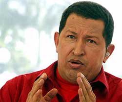 Chávez afirma que Correa podría estar en peligro de muerte; Evo condena