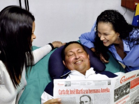 Gobierno venezolano informa sobre salud de Chávez y muestra fotos del Presidente
