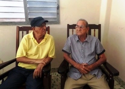 Juan y Raúl Arencibia recuerdan a los Hnos. Saíz