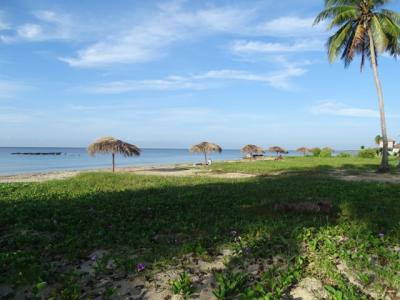 Pinareños inauguran verano en Boca de galafre
